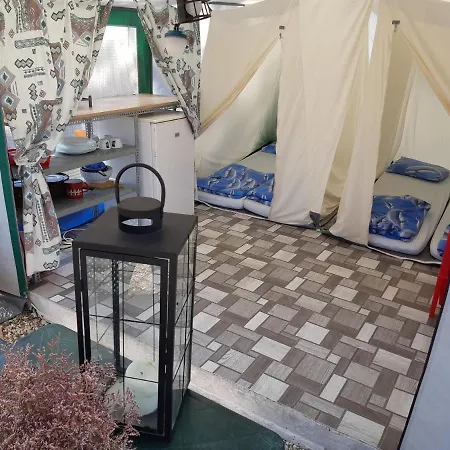 Prázdninový areál Camping Planik