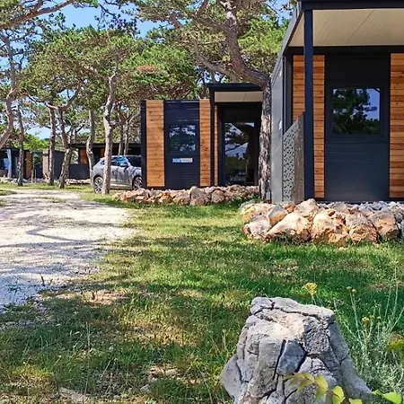 Camping Planik Prázdninový areál 3*