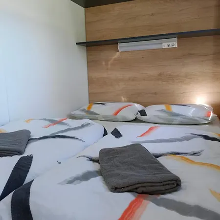 Camping Planik 3* Ražanac