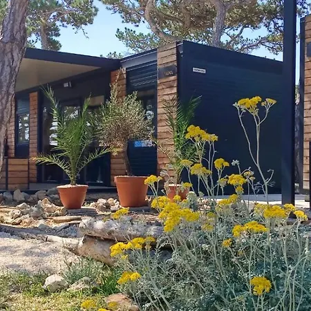 Camping Planik Prázdninový areál Ražanac