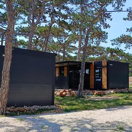 Camping Planik 3* Ražanac