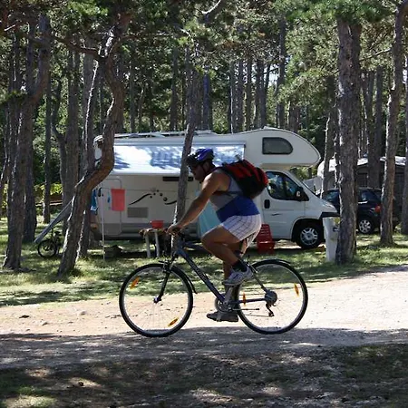 Camping Planik Village de vacances 3*