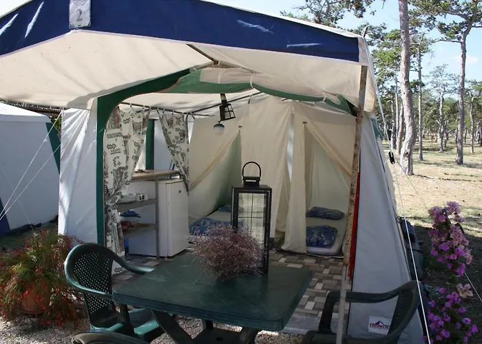 Camping Planik 3* Ražanac