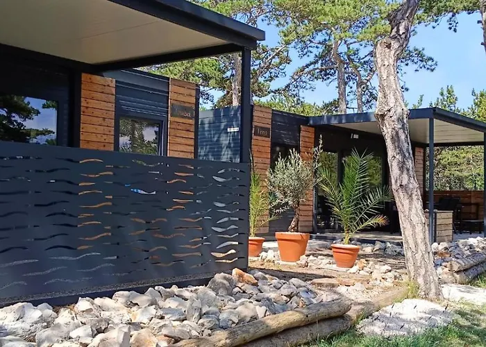 Camping Planik 3* Ražanac