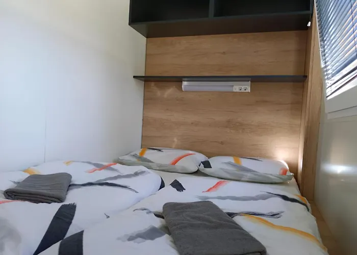 Camping Planik 3* Ražanac