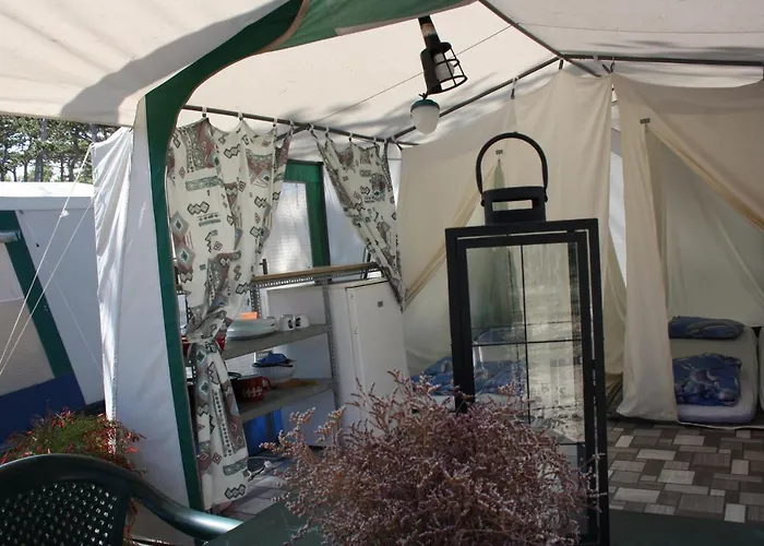 Camping Planik База отдыха 3*