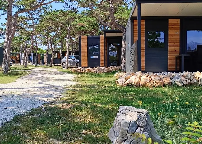 Camping Planik База отдыха 3*