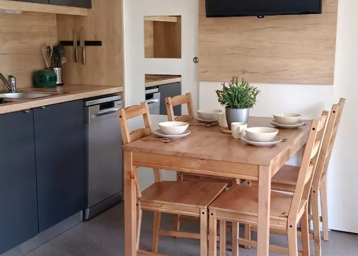 Camping Planik 3* Ражанац