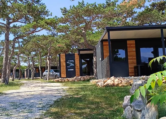 Üdülőpark Camping Planik